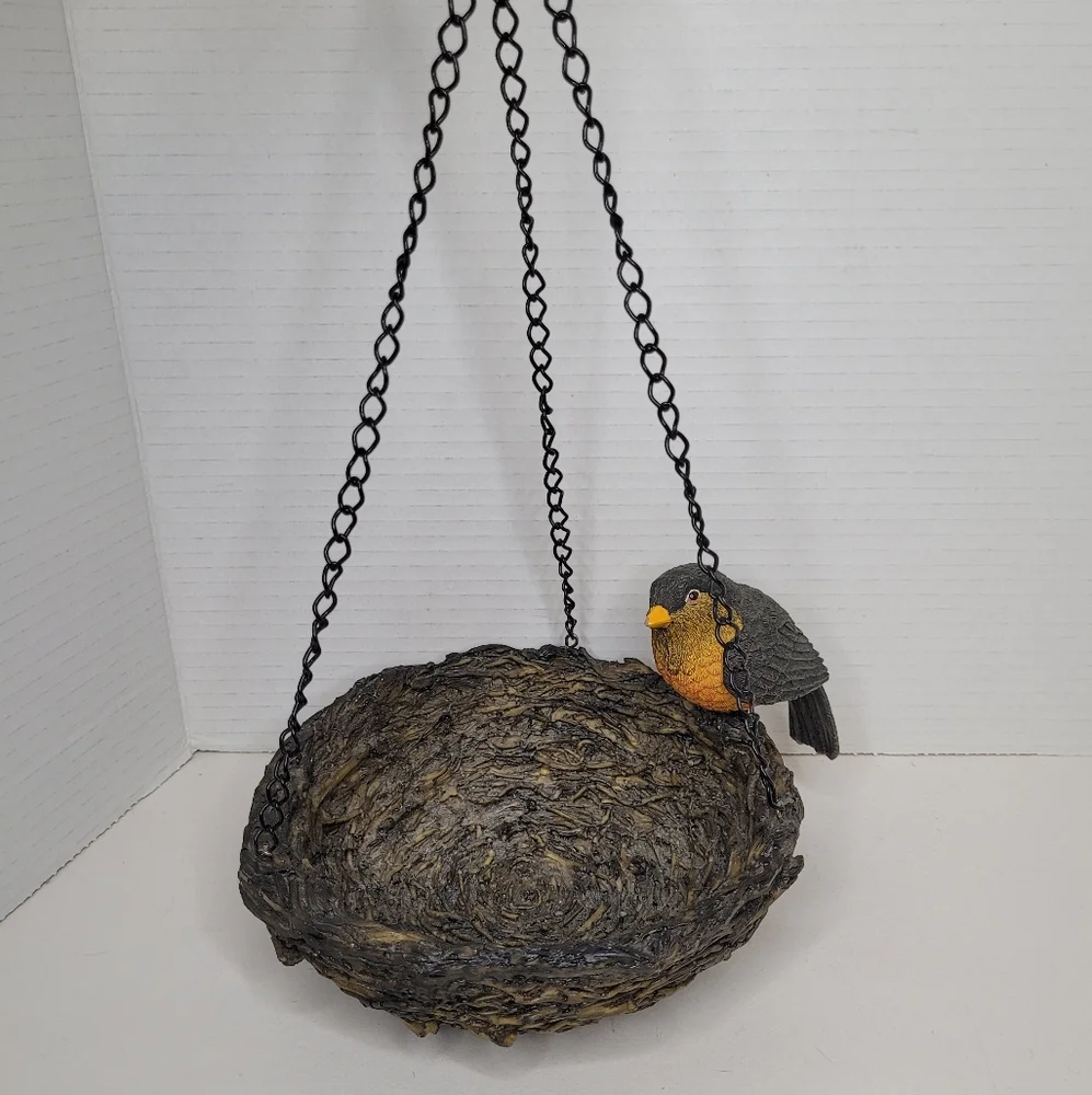 Hanging Bird Nest with Robin Vintage Decor with Chain Bird Feeder
